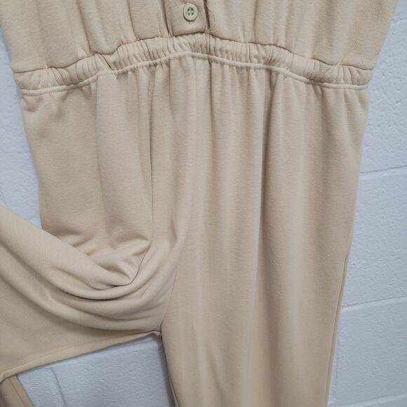 Jumpsuit - Picture 9 of 13